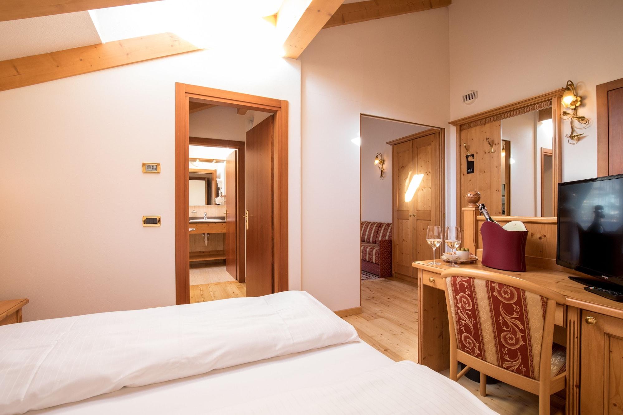 Hotel Chalet All'Imperatore Madonna Eksteriør billede