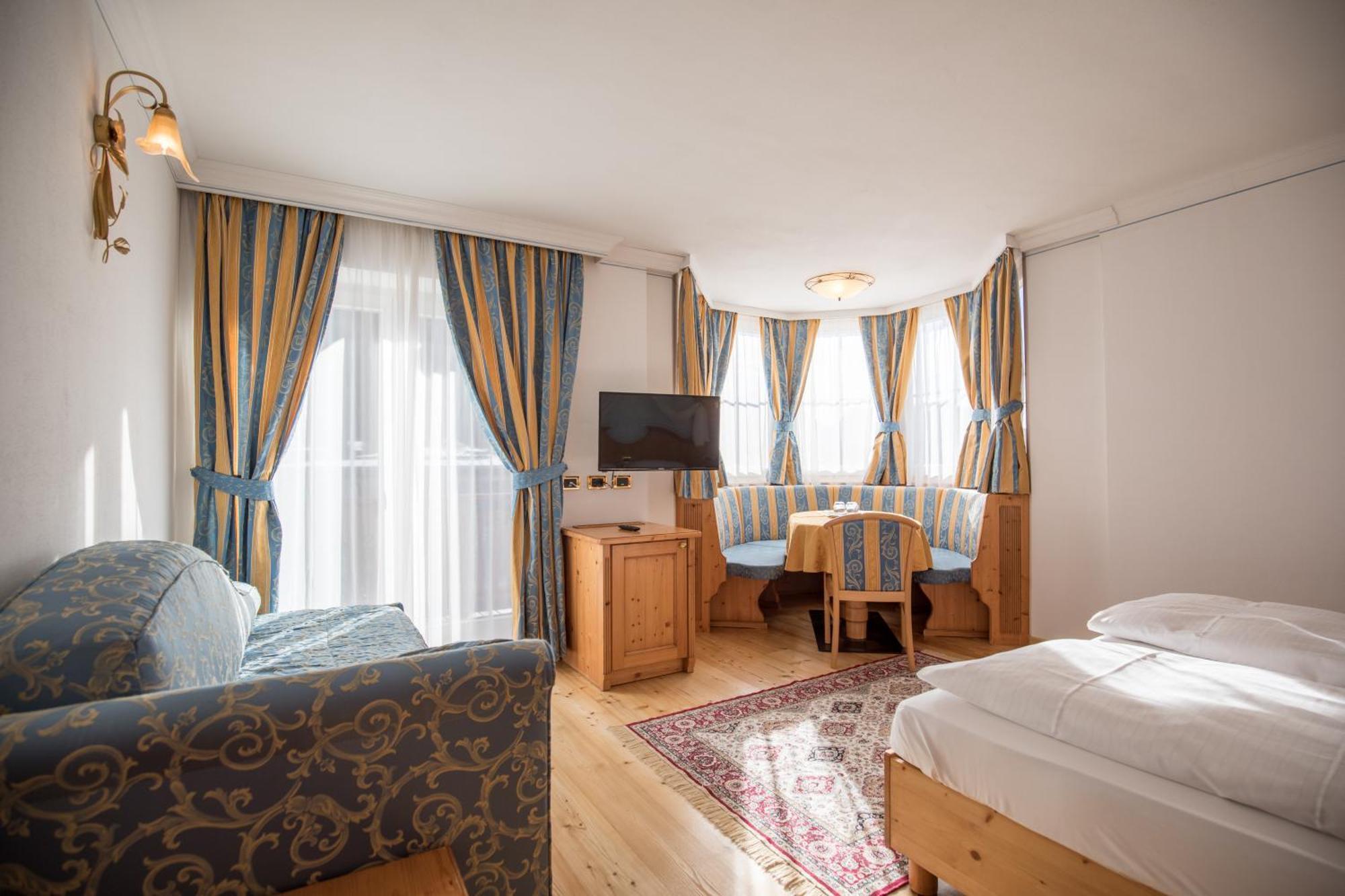Hotel Chalet All'Imperatore Madonna Eksteriør billede